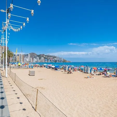 Lux Center 5-d * בנידורם