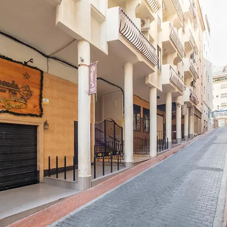 דירה Lux Center 5-d