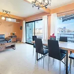 Apartment Lux Center 5-d *
