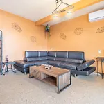Lux Center 5-d Benidorm