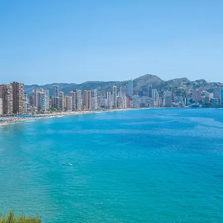 Lux Center 5-d * Benidorm