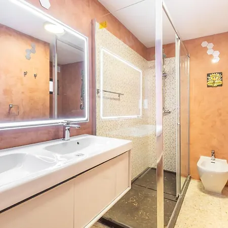 Appartamento Lux Center 5-d *