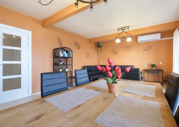 Appartamento Lux Center 5-d *
